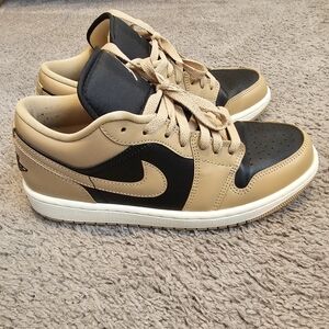 Women's Air Jordan 1 Low